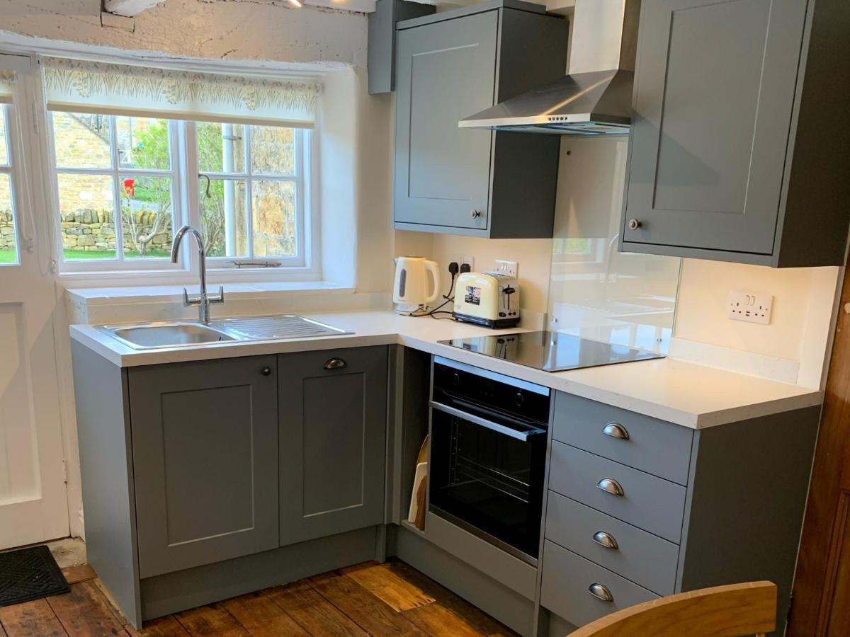 Barndown Villa Weston Subedge Luaran gambar